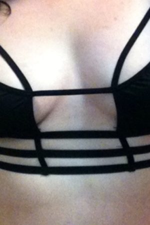 Besoin d’une soirée sympa 🌙 Sandra - rencontre-Ronde-Saint-Étienne