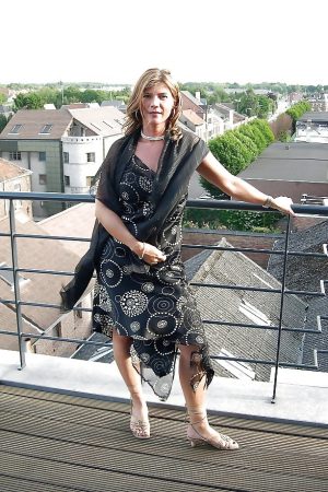 Prête pour un moment sympa ? Elodie - rencontre-Cougar-Chambéry
